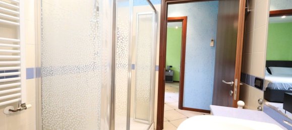 3 bedrooms Duplex in Ravarino, Italy No. 327794 16