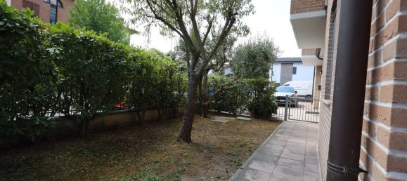 3 bedrooms Duplex in Ravarino, Italy No. 327794 21