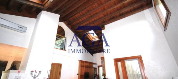 11 bedrooms Villa in Pieve di Soligo, Italy No. 323954 5