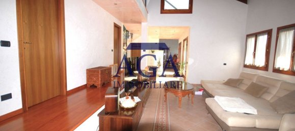 11 bedrooms Villa in Pieve di Soligo, Italy No. 323954 15