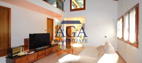 11 bedrooms Villa in Pieve di Soligo, Italy No. 323954 13