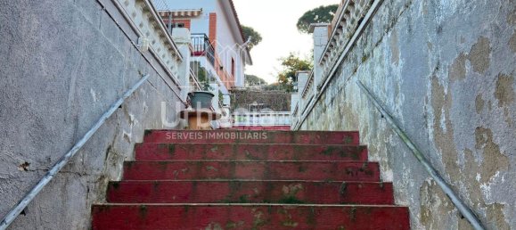 8 bedrooms House in Dosrius, Spain No. 64137 7