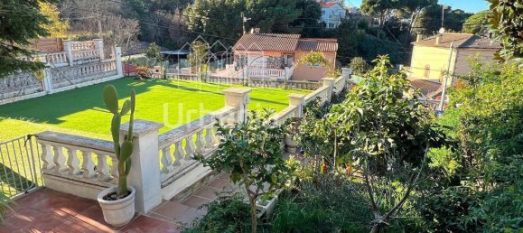 8 bedrooms House in Dosrius, Spain No. 64137 3