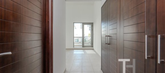 2 bedrooms Apartment in Burj Khalifa, UAE No. 28611 6