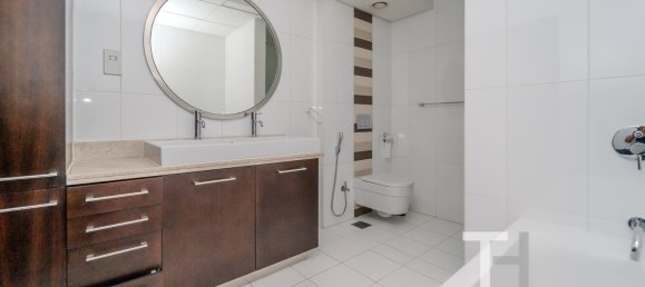 2 bedrooms Apartment in Burj Khalifa, UAE No. 28611 7