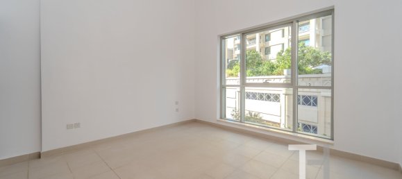 2 bedrooms Apartment in Burj Khalifa, UAE No. 28611 8