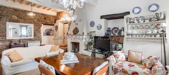 3 rooms Apartment in Gavorrano, Italy No. 41479 2