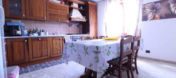 Apartamento de 3 divisões em Luzzi, Italy N.º 238996 4