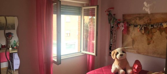 4 rooms Apartment in Perugia, Italy No. 155156 6