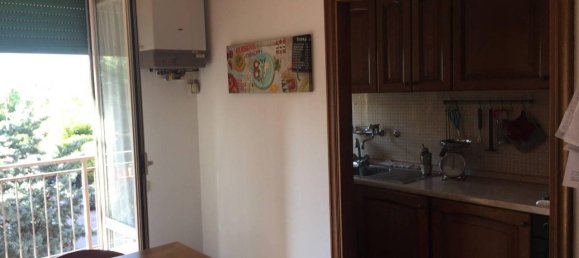 4 rooms Apartment in Perugia, Italy No. 155156 3