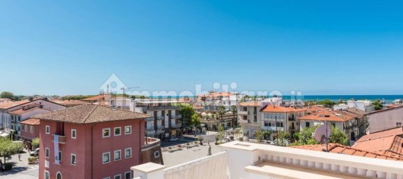 5 bedrooms Villa in Forte dei Marmi, Italy No. 138868 15