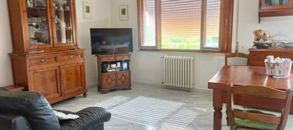 4 Schlafzimmer Wohnung in San Miniato, Italy, Nr. 329907 18