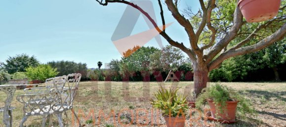 3 غرف نوم فيلا في Castelfidardo, Italy رقم 260849 9