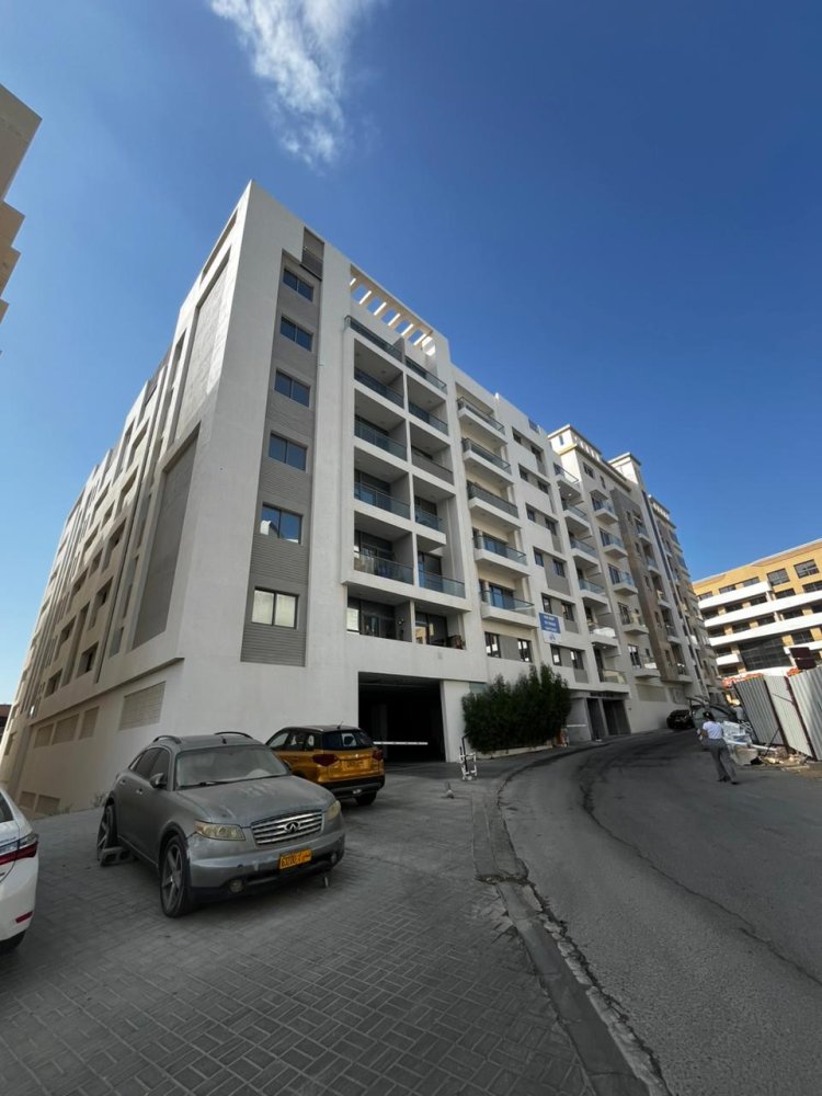 2 bedrooms Apartment in Muscat, Oman No. 1575