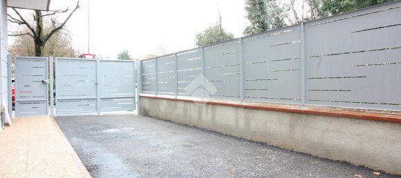 3-salle Appartement à Anzola dell'Emilia, Italy No. 40476 14