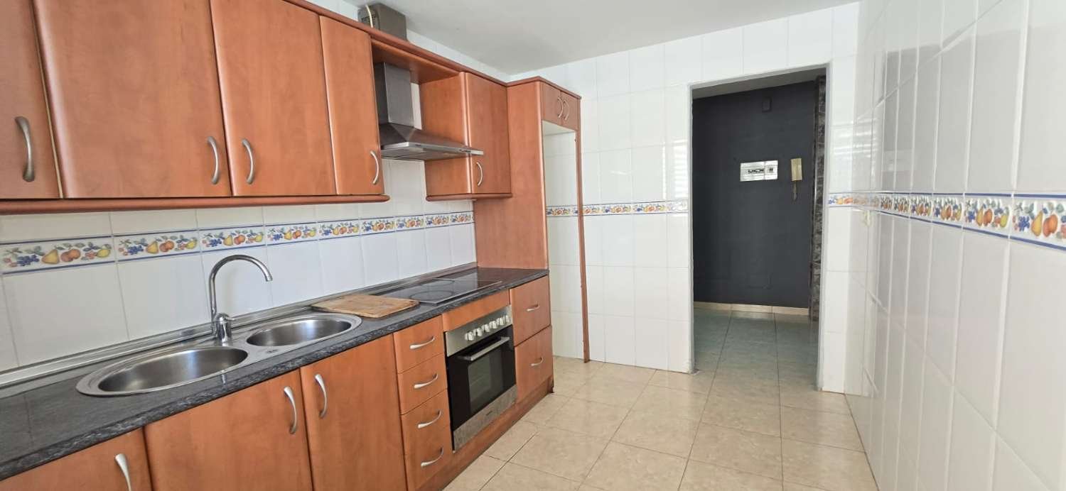 4 bedrooms Apartment in Torrox Costa, Spain No. 164047