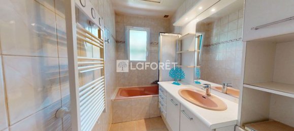 Дом с 4 спальнями в Приморская Сена, Франция № 353029 5