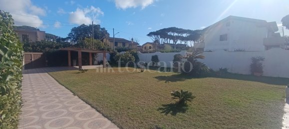Villa de 4 divisões em Anzio, Italy N.º 210269 4