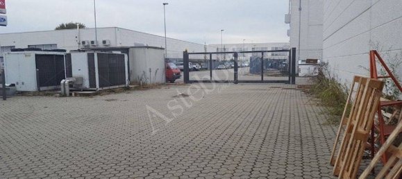 1 room Warehouse in Vigevano, Italy No. 314676 16