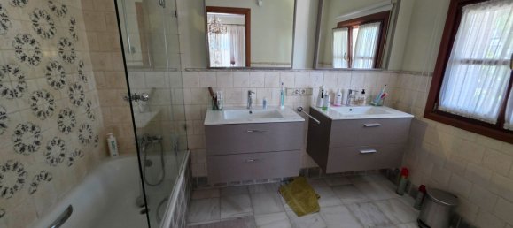 4 bedrooms House in Los Barrios, Spain No. 184026 45