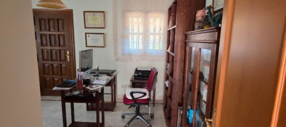 4 bedrooms House in Los Barrios, Spain No. 184026 31