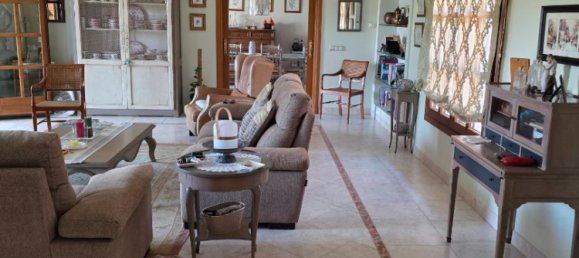 4 bedrooms House in Los Barrios, Spain No. 184026 13