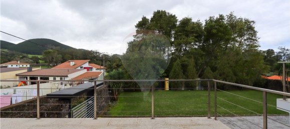 4 غرف نوم منزل في Ponta Delgada, Portugal رقم 27294 7