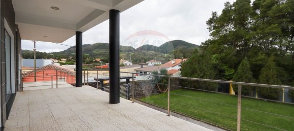 4 غرف نوم منزل في Ponta Delgada, Portugal رقم 27294 25