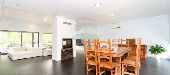 4 غرف نوم منزل في Ponta Delgada, Portugal رقم 27294 31