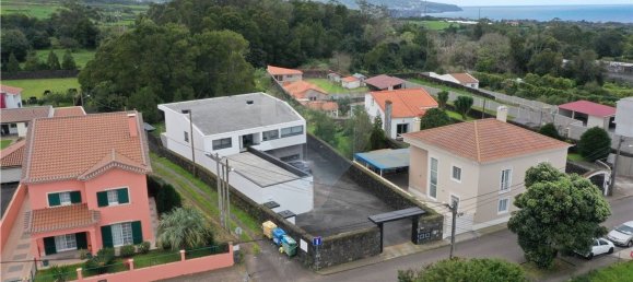 4 غرف نوم منزل في Ponta Delgada, Portugal رقم 27294 30