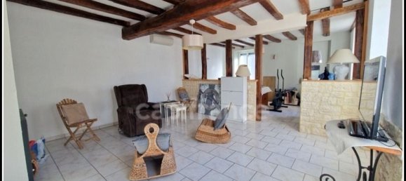 3 bedrooms House in Estissac, France No. 242766 5