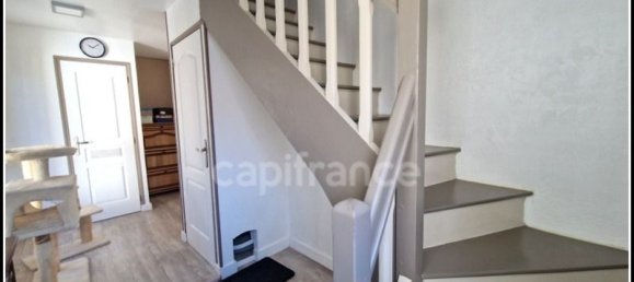 3 bedrooms House in Estissac, France No. 242766 8