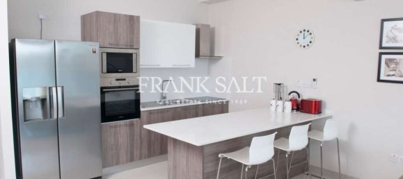 2 bedrooms Apartment in Sliema, Malta No. 3702 3