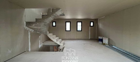 5 bedrooms Villa in Vendargues, France No. 193748 3