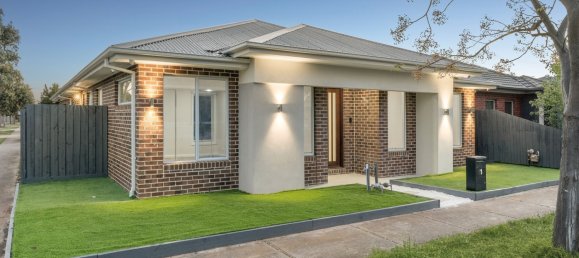 4 bedrooms House in Werribee, Australia No. 33 2