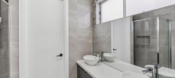 4 bedrooms House in Werribee, Australia No. 33 5