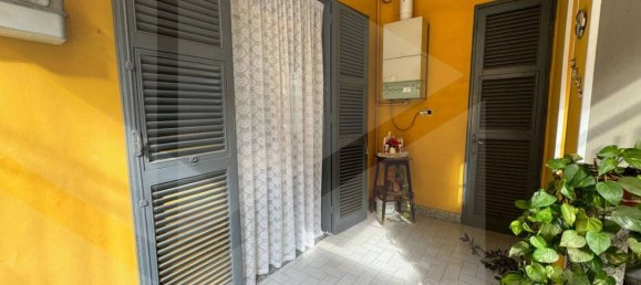 2-salle Appartement à Pomigliano d'Arco, Italy No. 24634 17