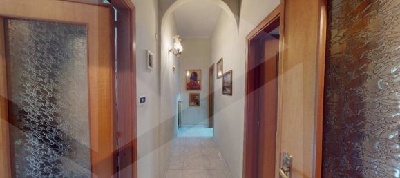 2-salle Appartement à Pomigliano d'Arco, Italy No. 24634 8
