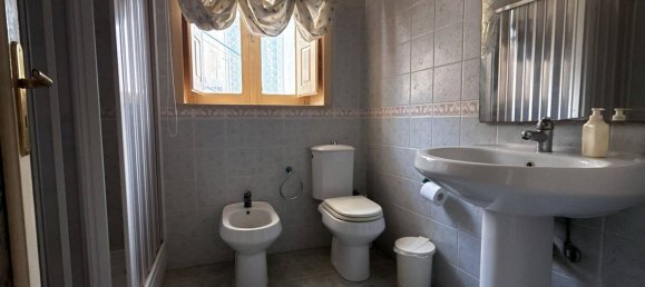 4-salle Appartement à Syracuse, Italy No. 249489 12