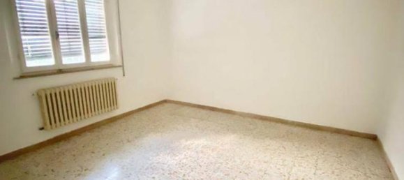 8 rooms House in Urbino, Italy No. 158129 9