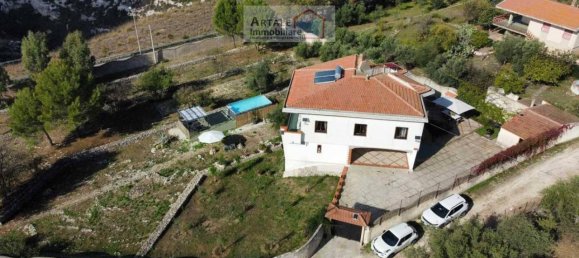 Villa de 8 habitaciónes en Avola, Italy No. 26303 2