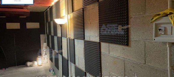 2 rooms Apartment in Rome, Italy No. 28107 11