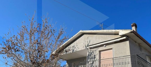 6-salle Maison à Montesilvano, Italy No. 21050 4