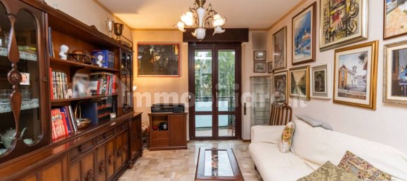 2 غرف نوم شقة في Cinisello Balsamo, Italy رقم 361754 10