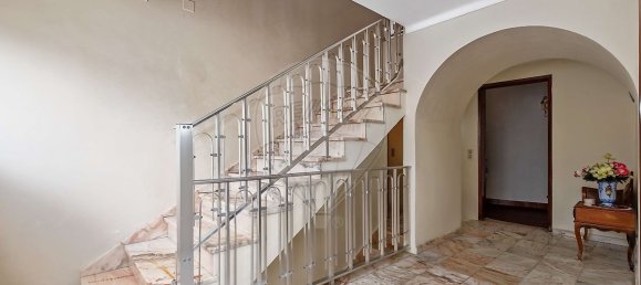 4 bedrooms House in Funchal, Portugal No. 184489 11