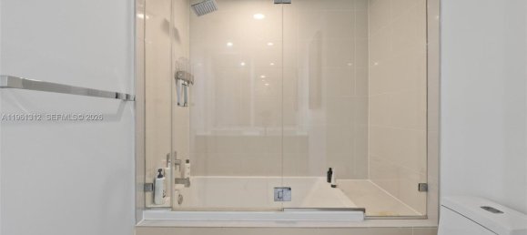 1 غرف نوم عقار تجاري في Miami, USA رقم 615556 11