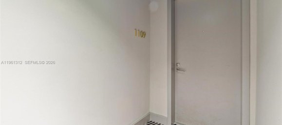 1 غرف نوم عقار تجاري في Miami, USA رقم 615556 10