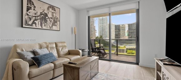 1 غرف نوم عقار تجاري في Miami, USA رقم 615556 22