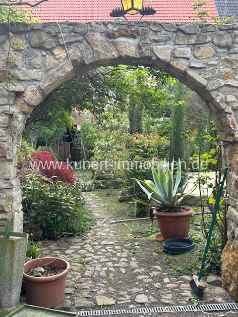 10 bedrooms House in Halle, Germany No. 155096