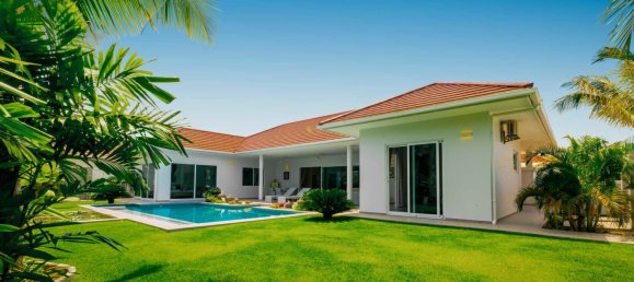 3 bedrooms Cafe / restaurant in Hua Hin, Thailand No. 6234 2